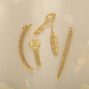 1 Piece 4 * 55mm 7 * 33mm 9 * 50mm Copper Zircon 18K Gold Plated Letter Moon Key Polished Pendant