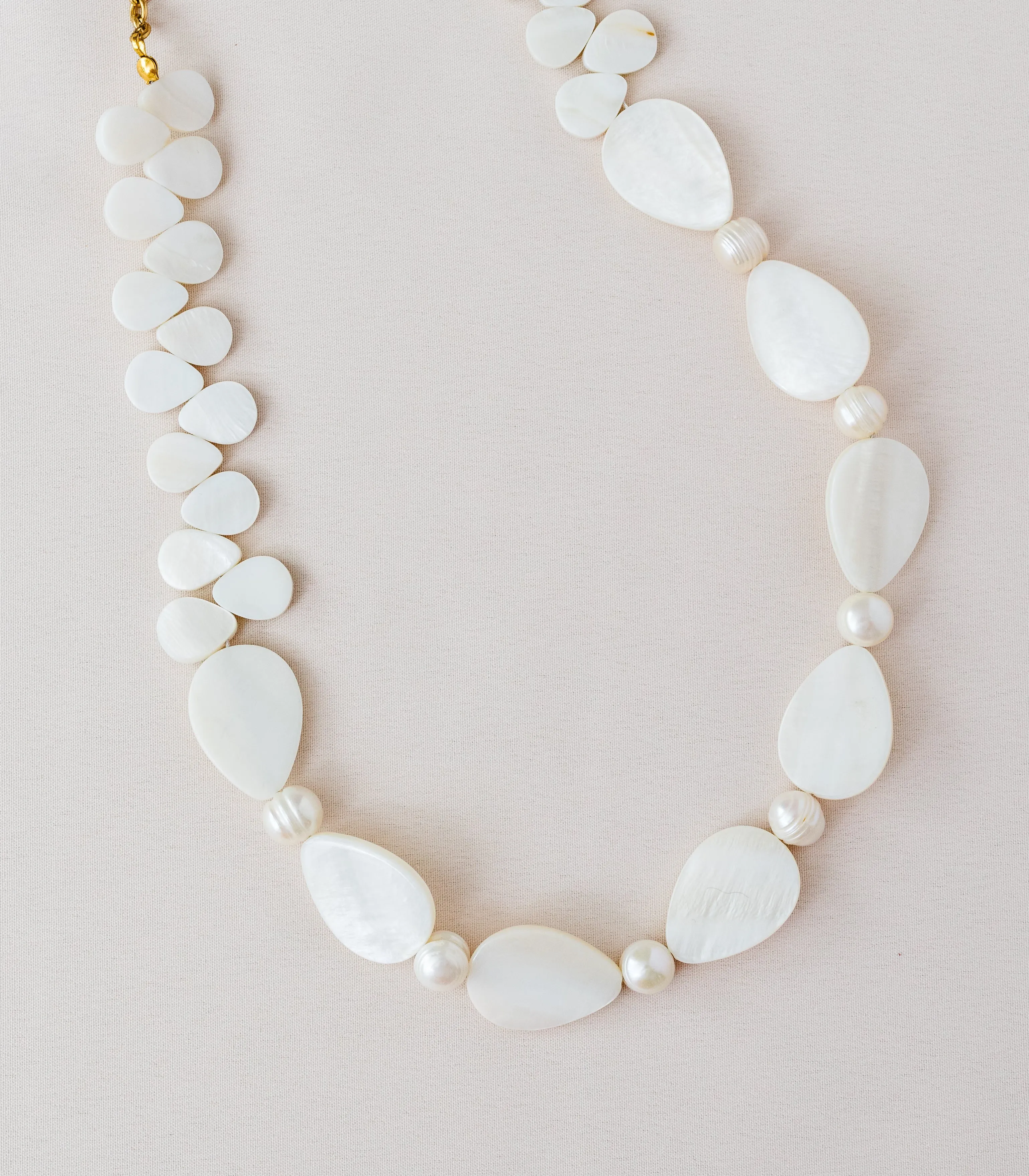 Angelica Capiz Shell Necklace