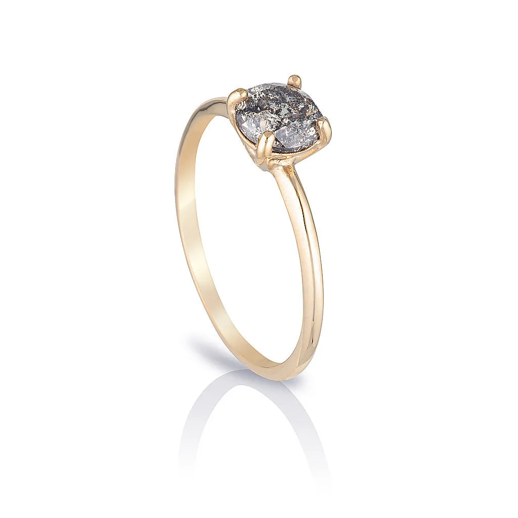 Anne Solitaire II | Salt & Pepper diamond