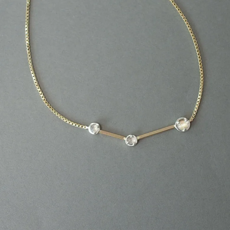 CONSTELLATION NECKLACE WITH MOONSTONE