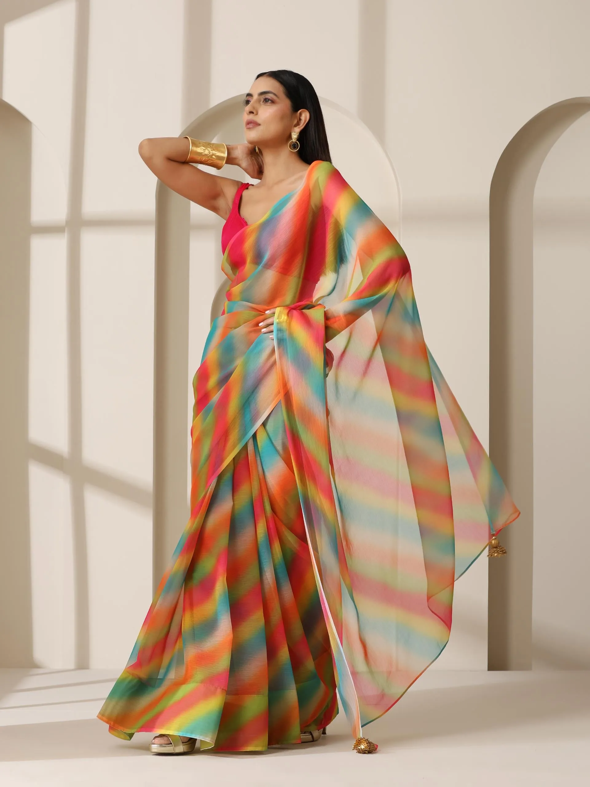 Fun in Love Chiffon Saree with Pendants and Blouse Fabric