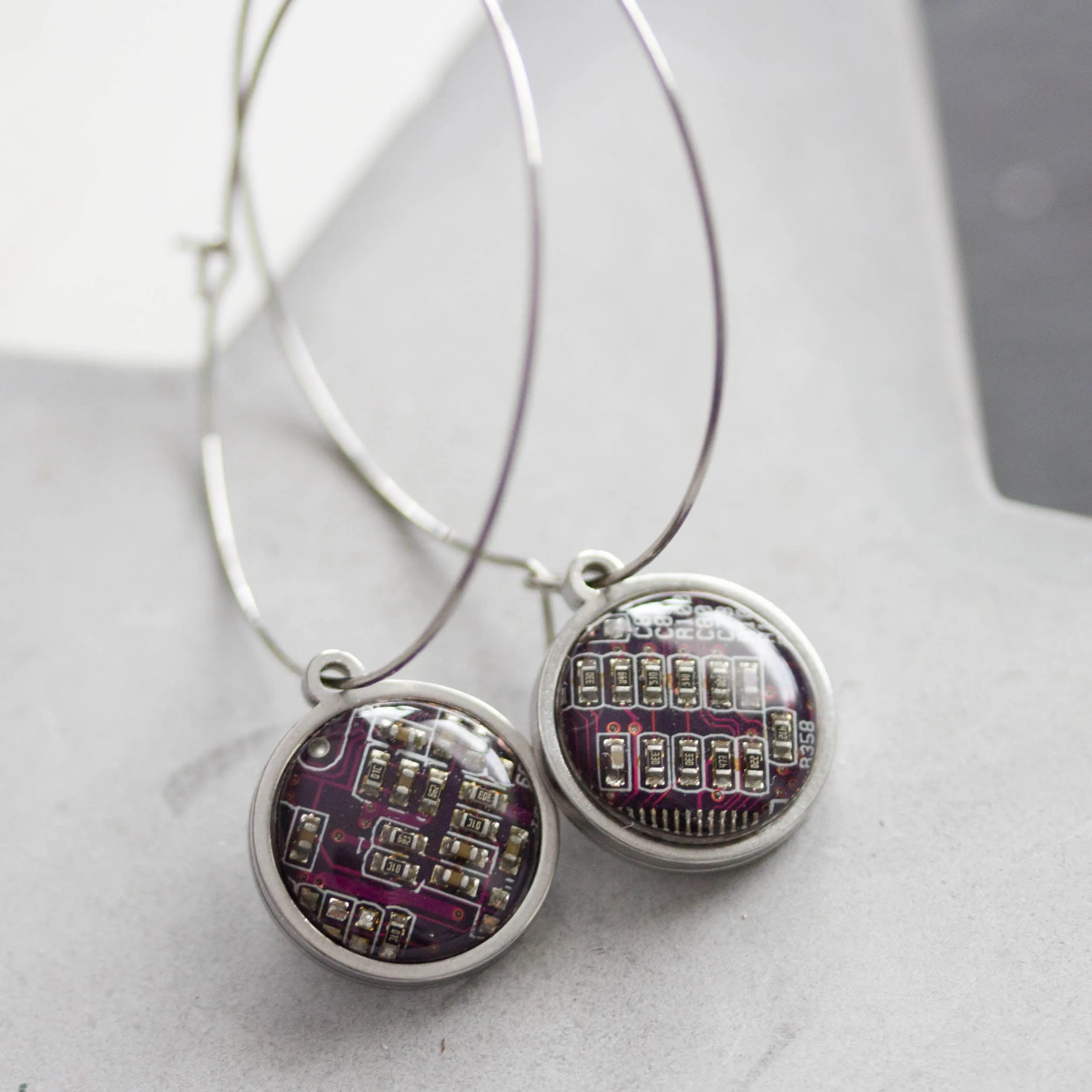 Hoop earrings with 15mm round circuit board pendants, stainless steel