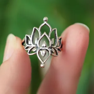 LARGE LOTUS RING