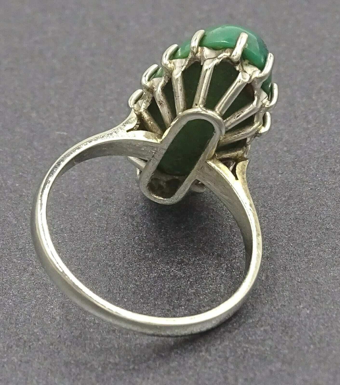 Malachite 18ct White Gold Ring