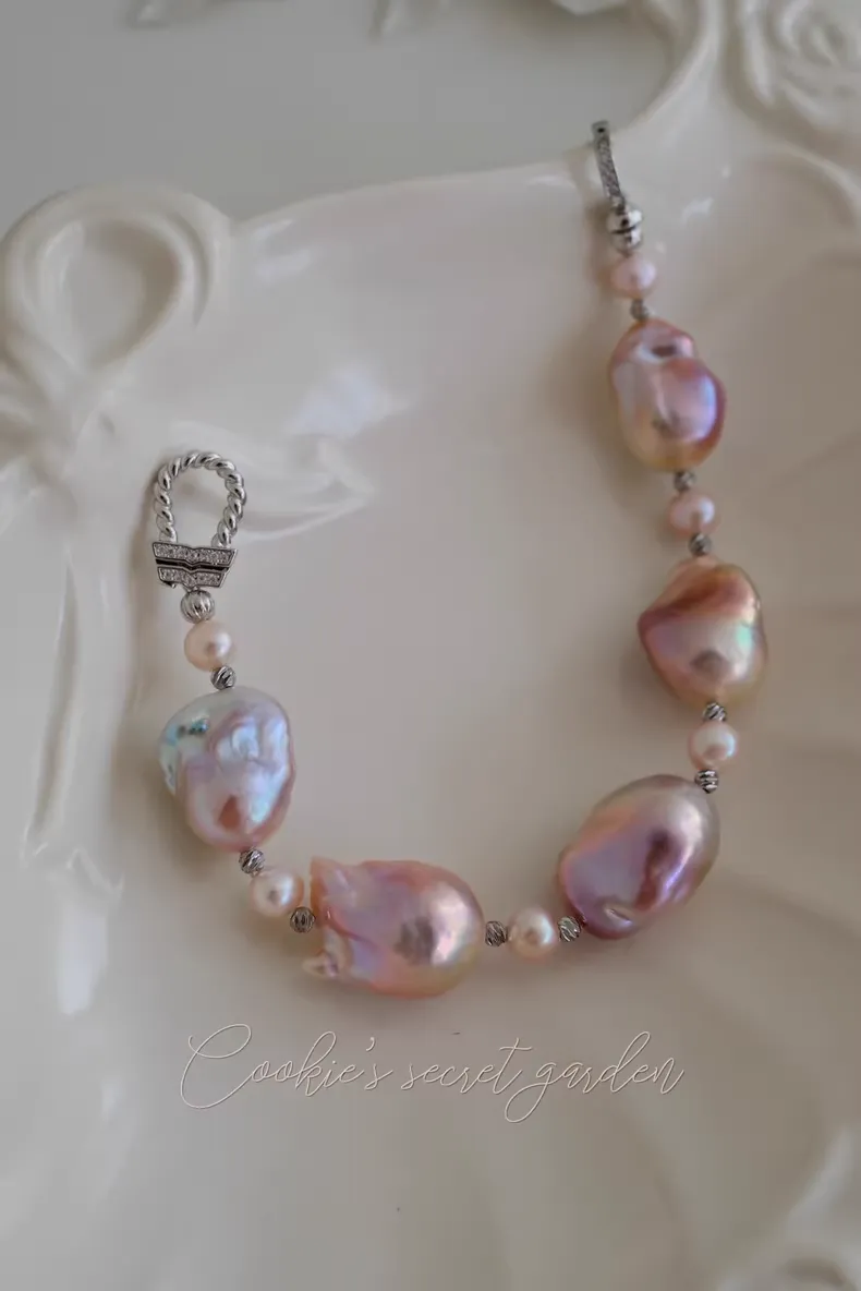 【Monet Garden Collection】 Handmade Annie Aurora Baroque Pearl Bracelet