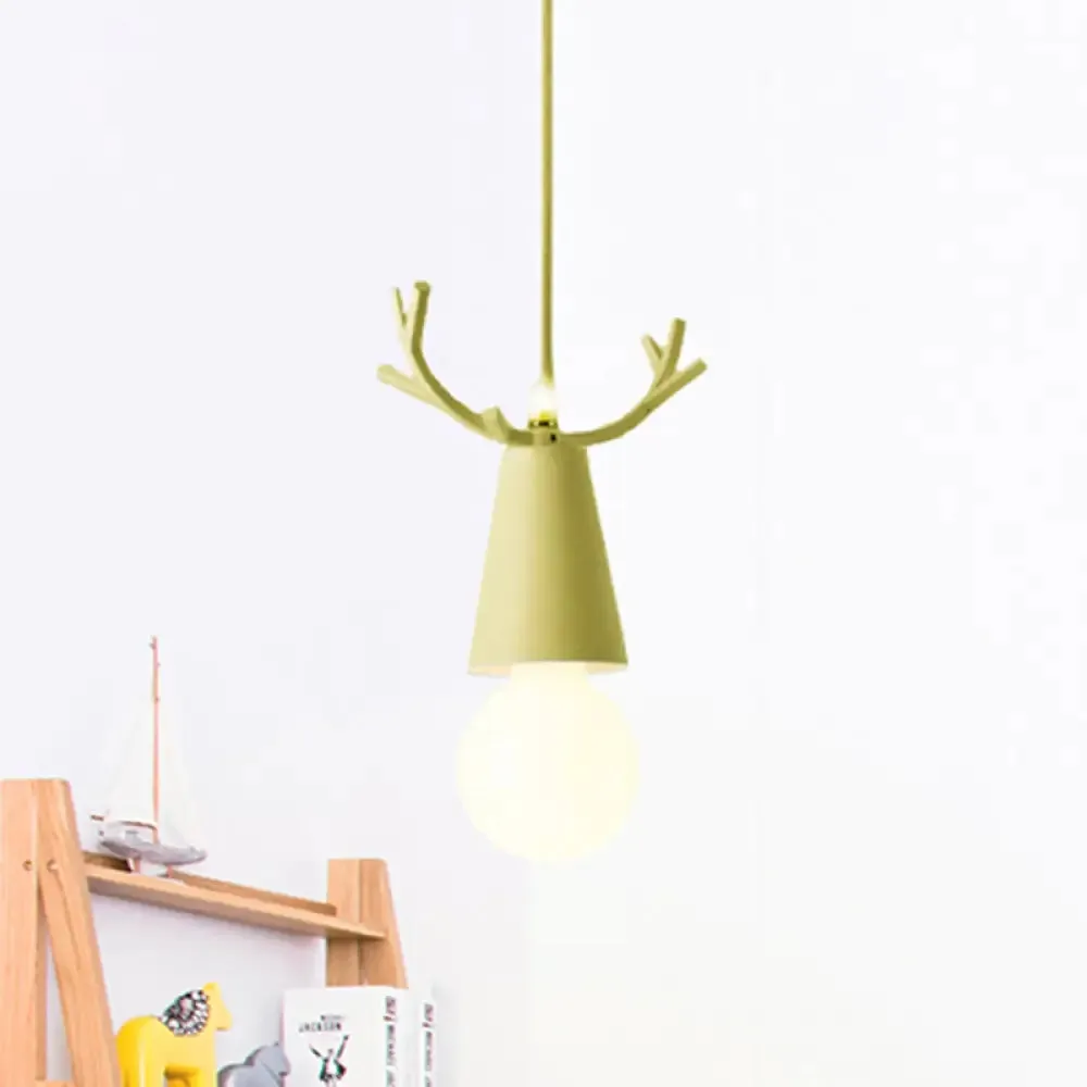 Nordic Style Pendant Light with Adjustable Ball Ceiling Fixture and Antler Decoration for Bedroom or Kids Room