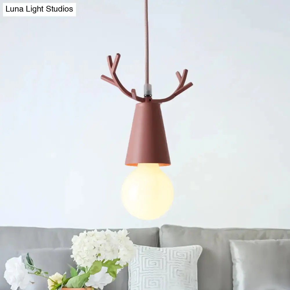 Nordic Style Pendant Light with Adjustable Ball Ceiling Fixture and Antler Decoration for Bedroom or Kids Room