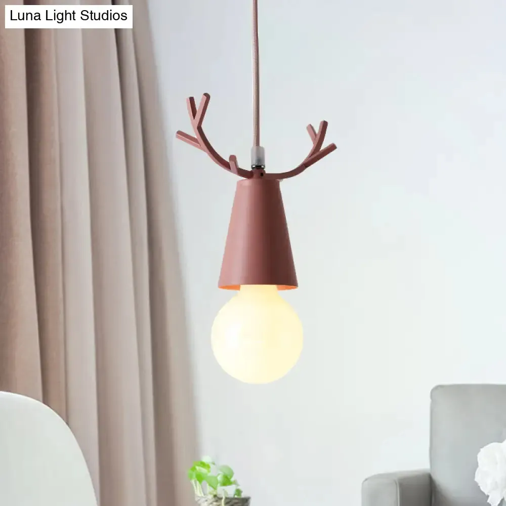 Nordic Style Pendant Light with Adjustable Ball Ceiling Fixture and Antler Decoration for Bedroom or Kids Room