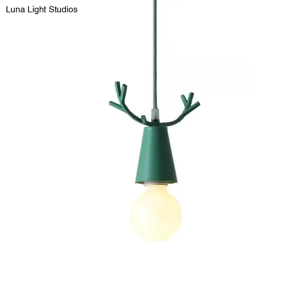 Nordic Style Pendant Light with Adjustable Ball Ceiling Fixture and Antler Decoration for Bedroom or Kids Room