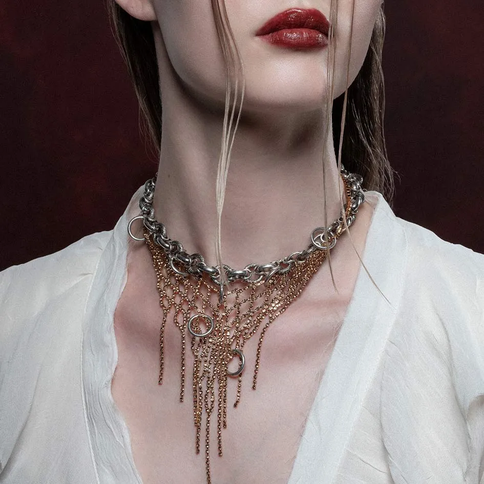 RESTLESS. Pierced Dazzle Chain Collar - Silver