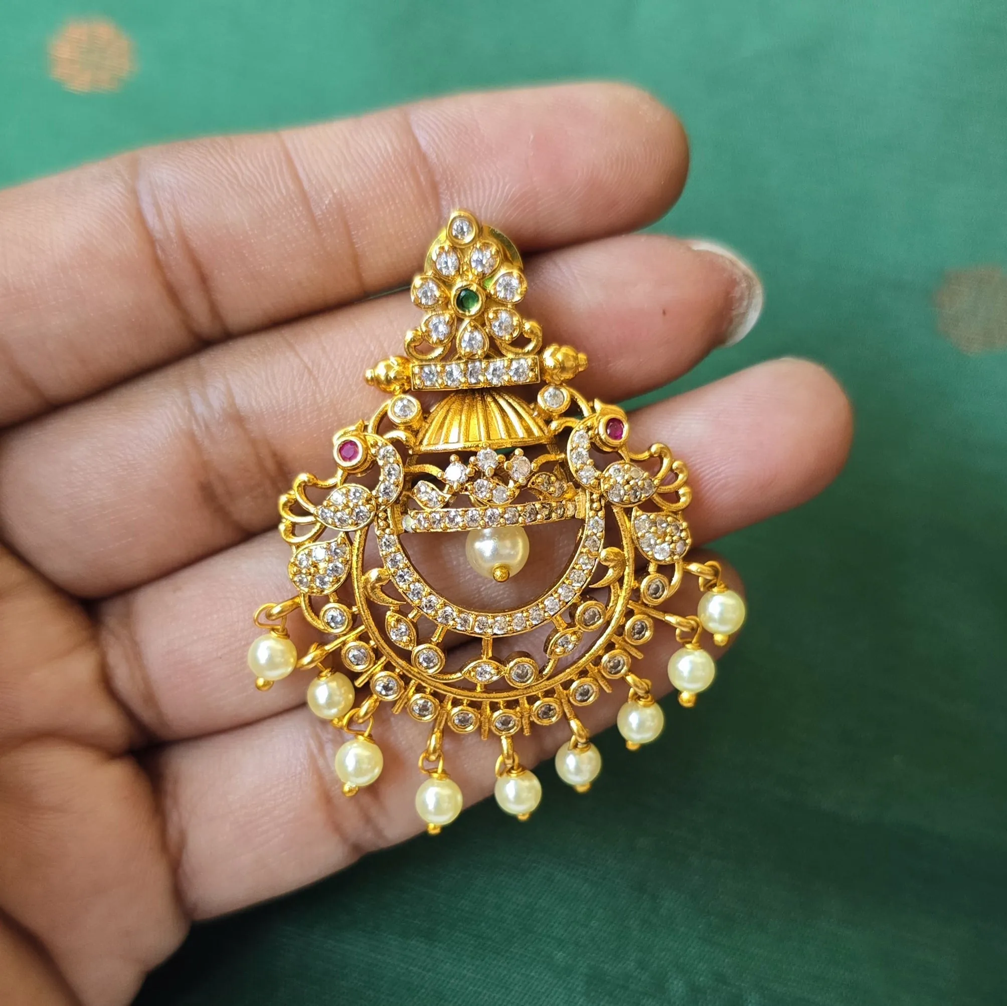 Small Chandbali Earrings