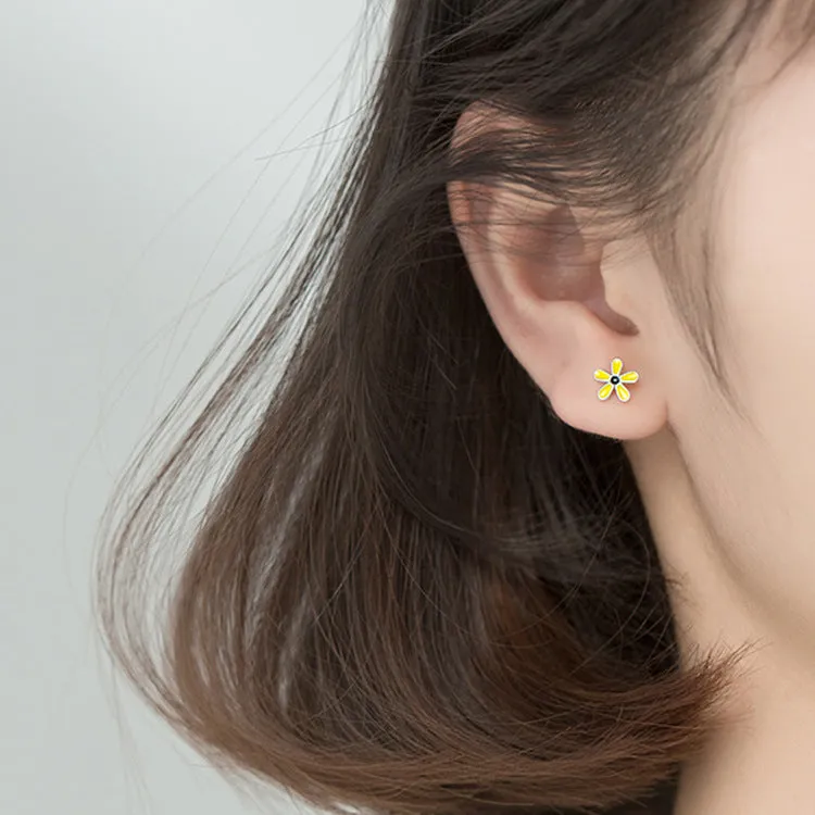 Small flower sweet ear jewelry