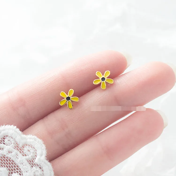 Small flower sweet ear jewelry