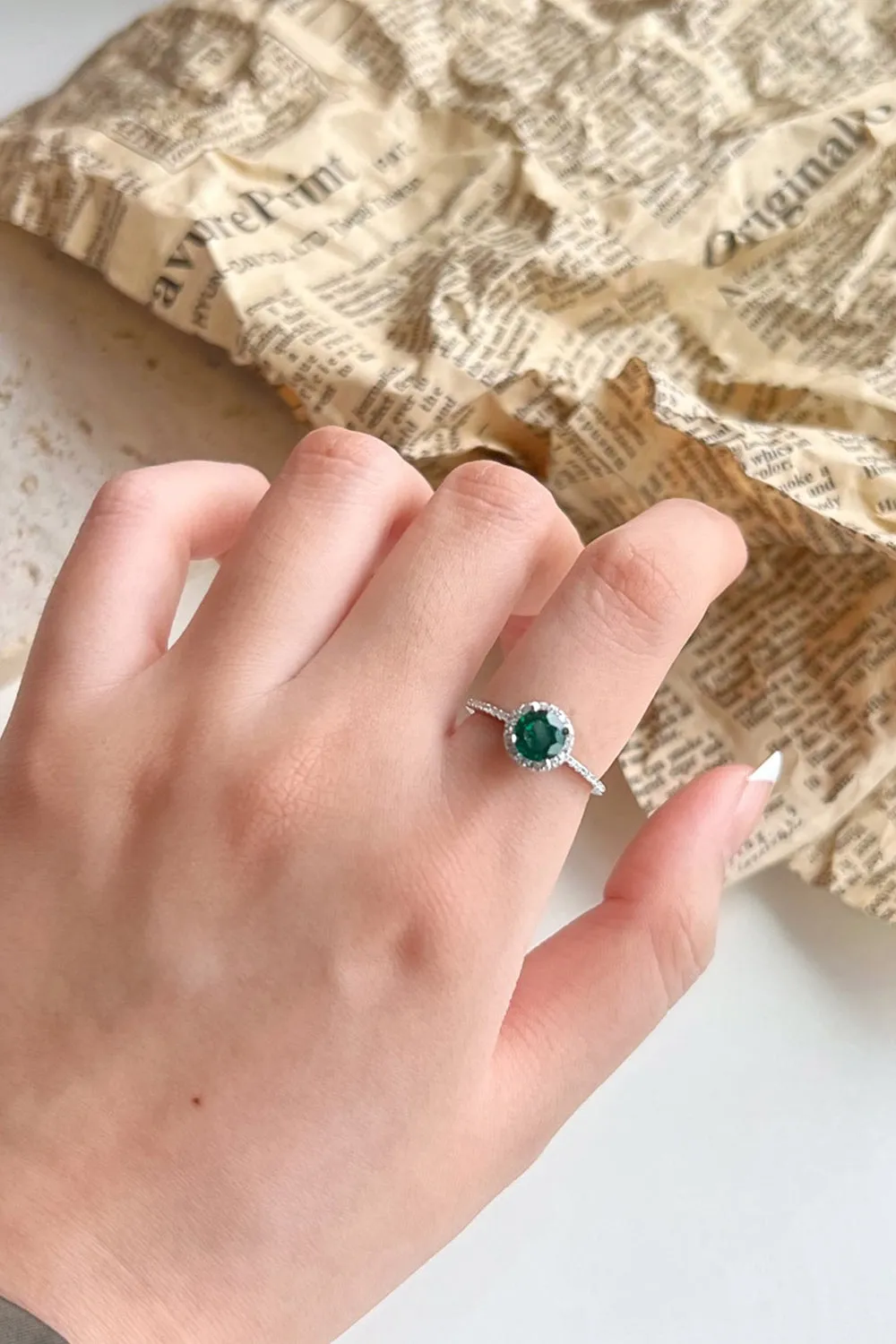 Sterling Silver Round Emerald Ring