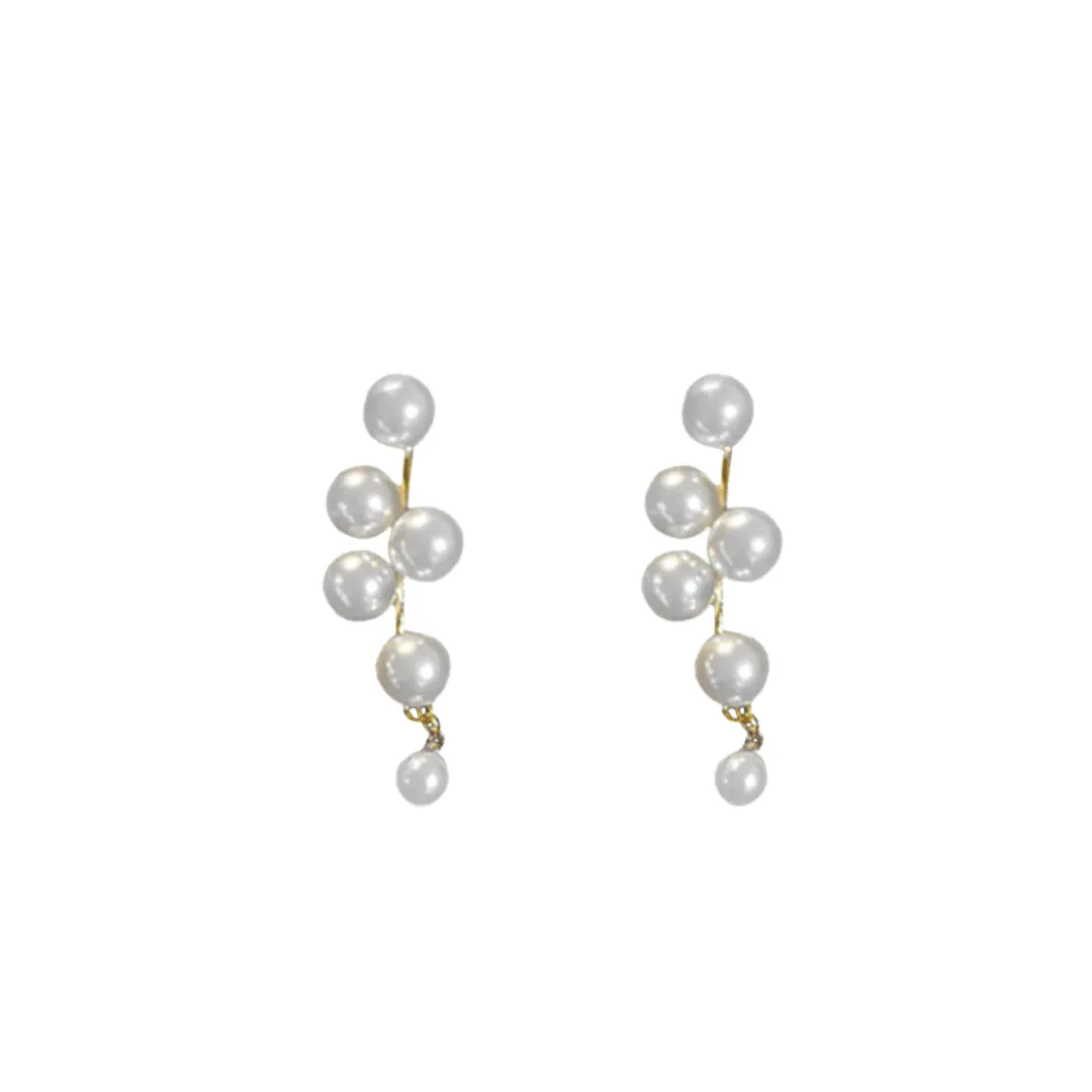 The Bauble Pearl Earring