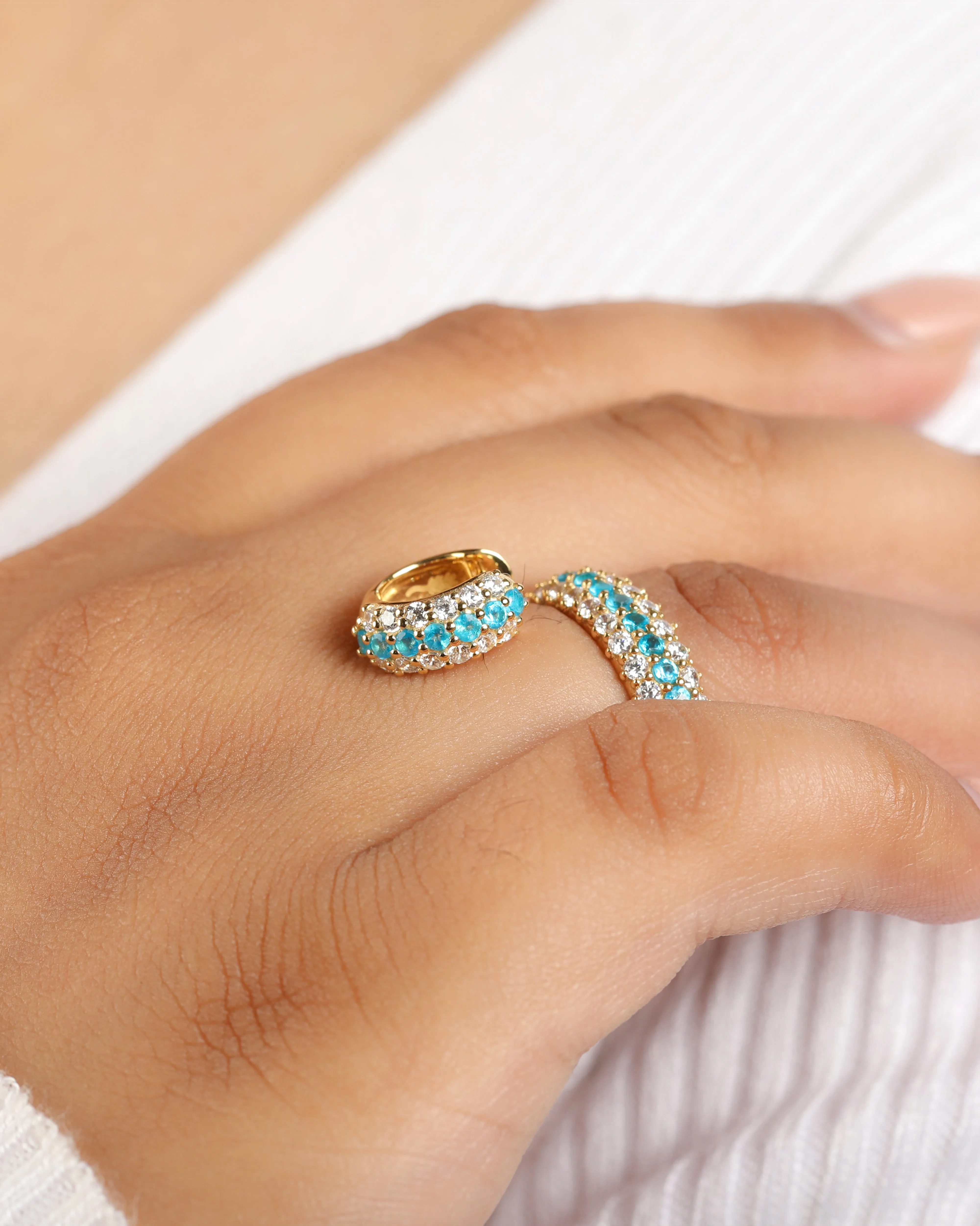 Timeless Sparkle Neon Apatite Vermeil Ring