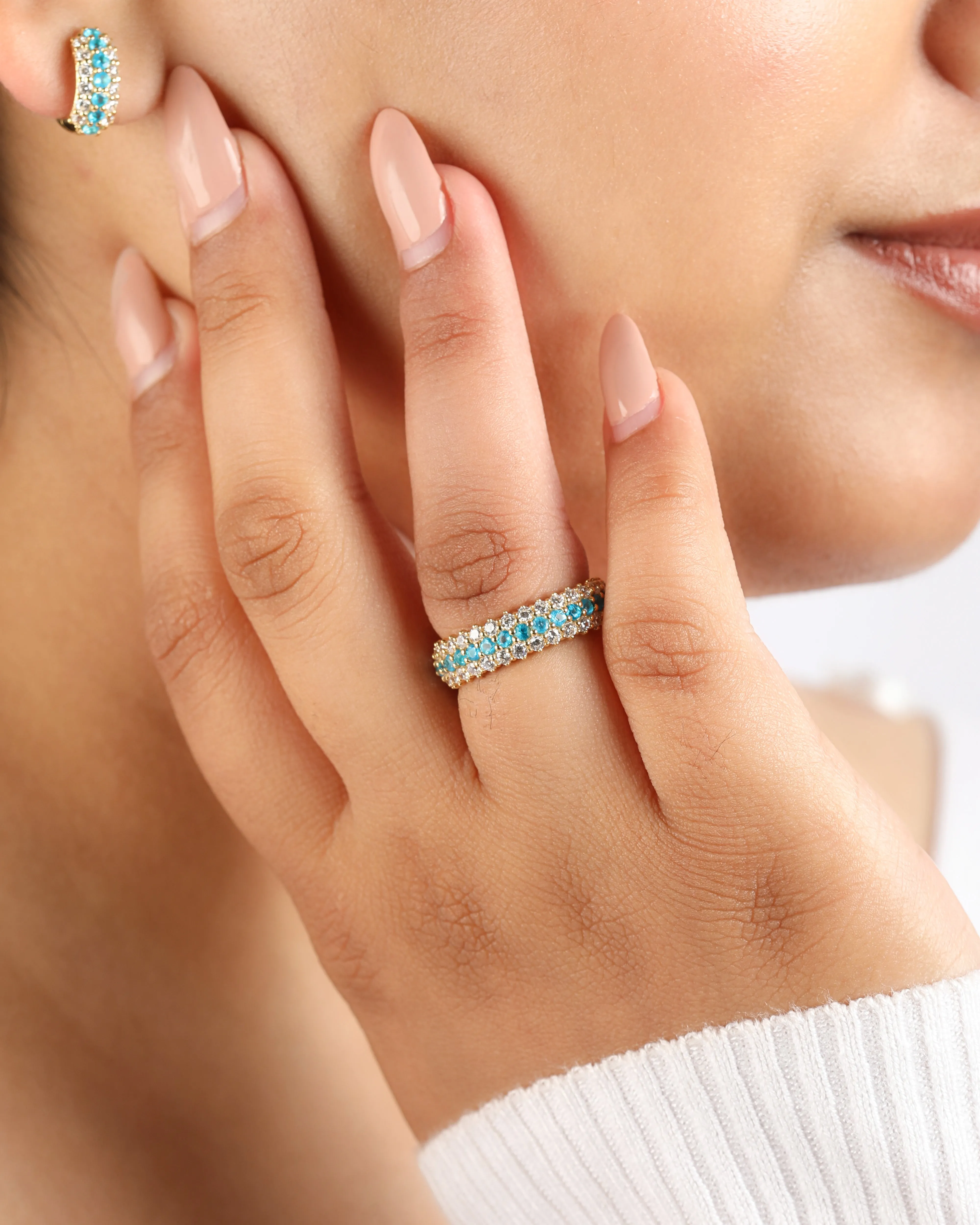 Timeless Sparkle Neon Apatite Vermeil Ring