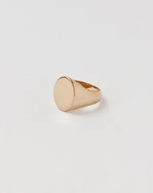 VICTORY SIGNET RING