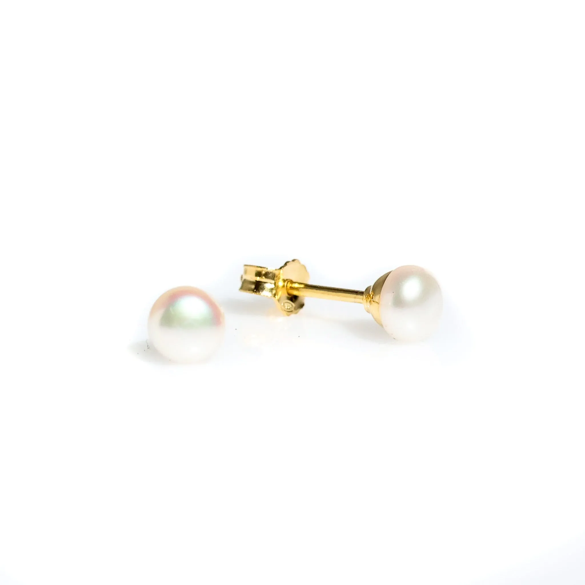 White Pearl Studs set in gold vermeil 5mm